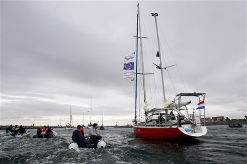 Laura Dekker and Guppy, her Jeanneau Gin Fizz ketch. (Photo/Bas Czerwinski) © SW